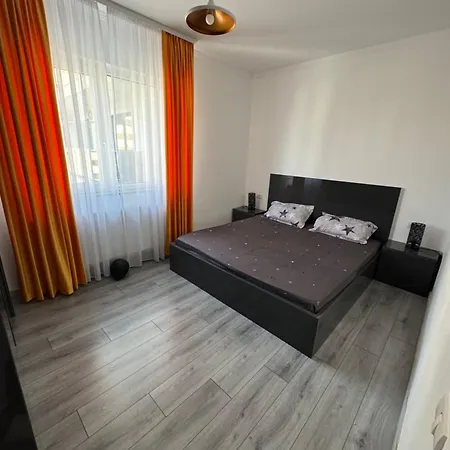 2 Mamaia Nord Apartment