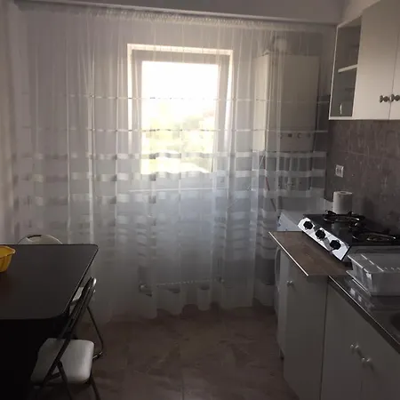 Mamaia Nord アパート ナボダリ